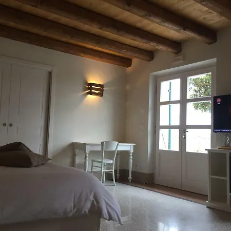 Campagnon Valpolicella Bed & Breakfast *